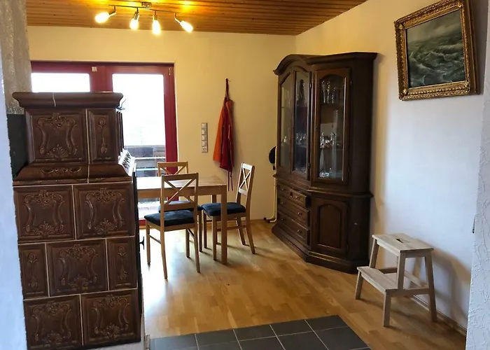 Natürlicher Holzkomfort im hessischen Kegelspiel